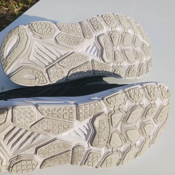 Hoka One One Size 7 Black White Kid's Sneaker Shoes - Picture 10 of 11